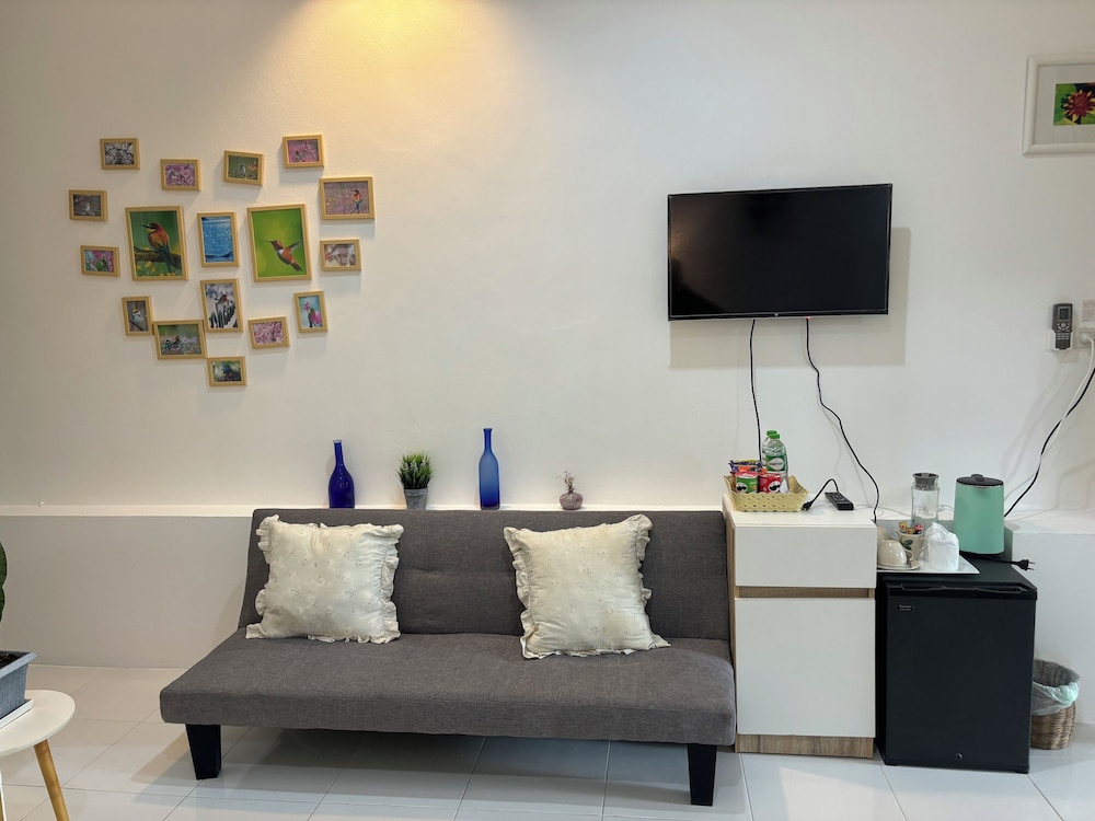 Superior Twin Room - Photo 4