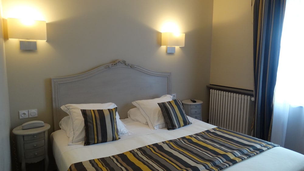 Classic Double or Twin Room - Photo 4