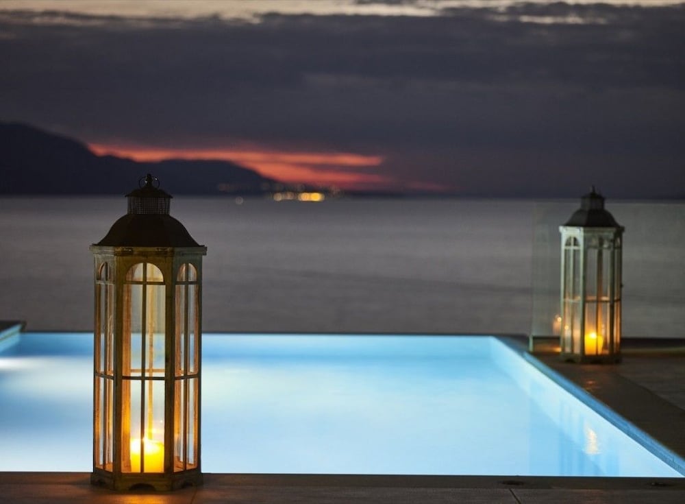 Suite, Private Pool photo 3
