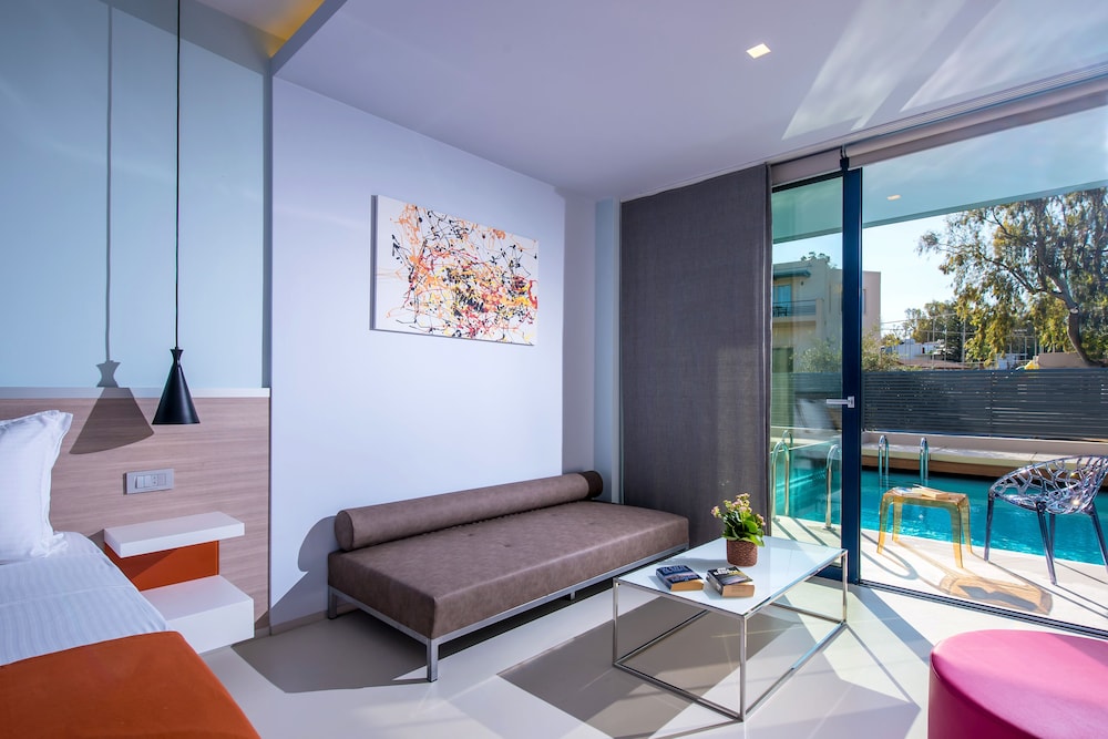 Double Room, Private Pool - Photo 1