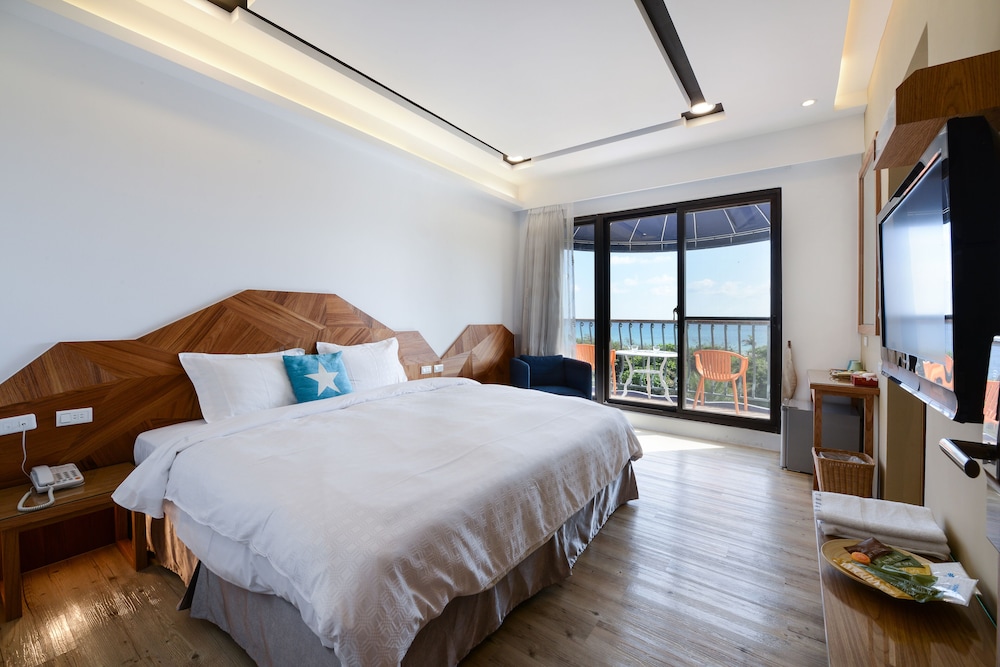 Double Room, Partial Ocean View photo 1