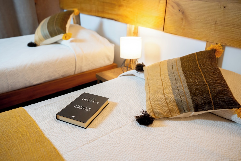 Superior Twin Room, 2 Twin Beds - Photo 7