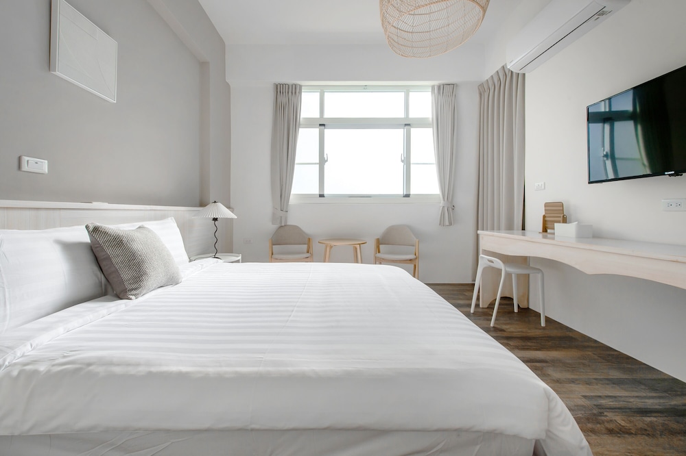Deluxe Double Room - Photo 5