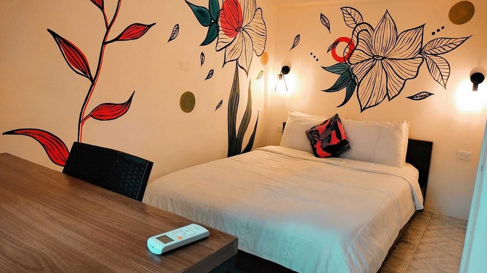 Standard Room photo 2
