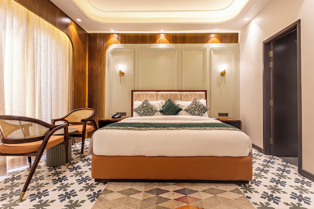 Deluxe Double Room, Courtyard View