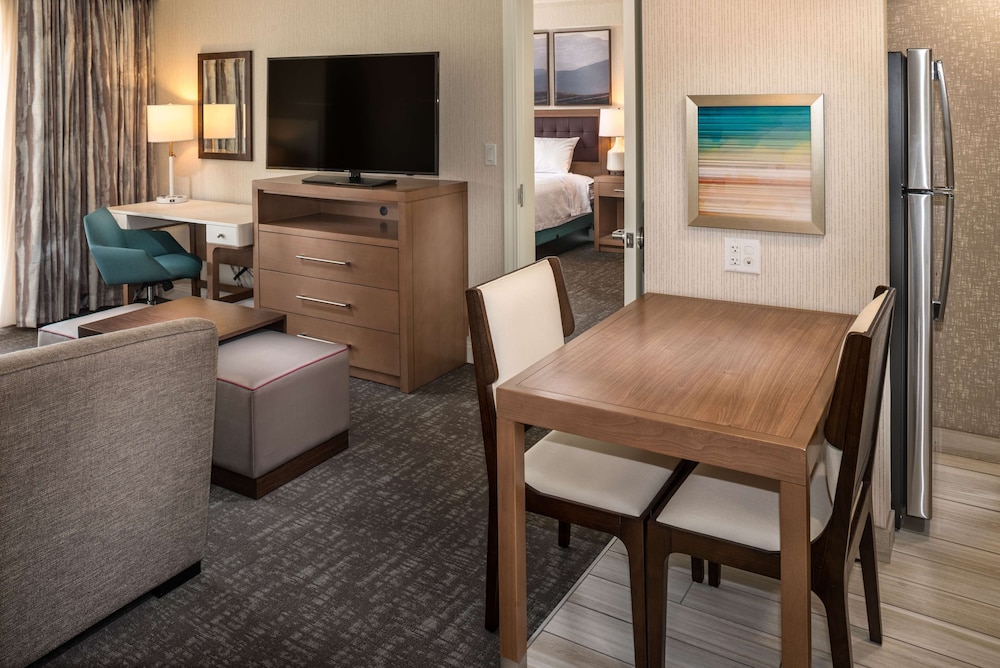 Suite, 1 Bedroom photo 3