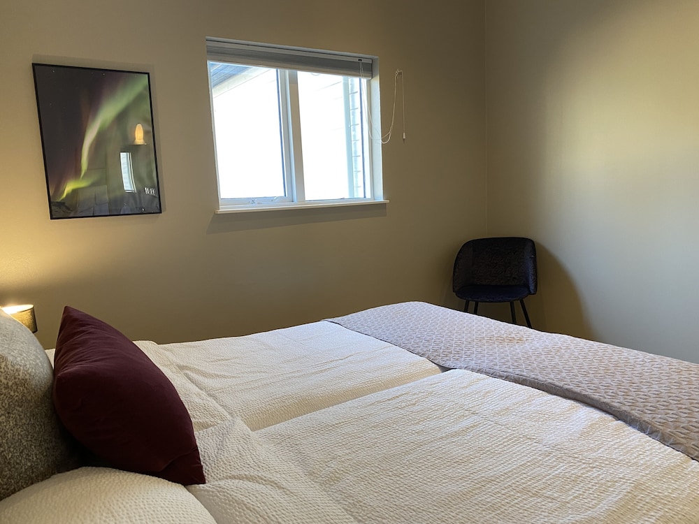 Standard Twin Room, Shared Bathroom photo 3