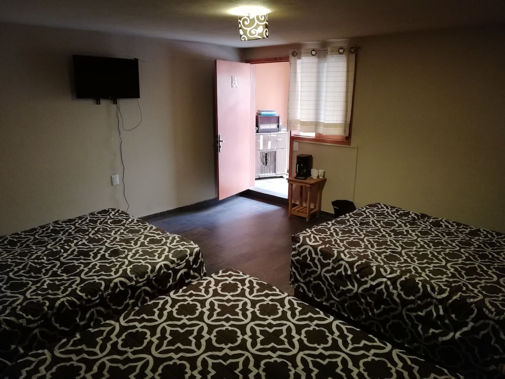 Family Room, 2 Bedrooms photo 1