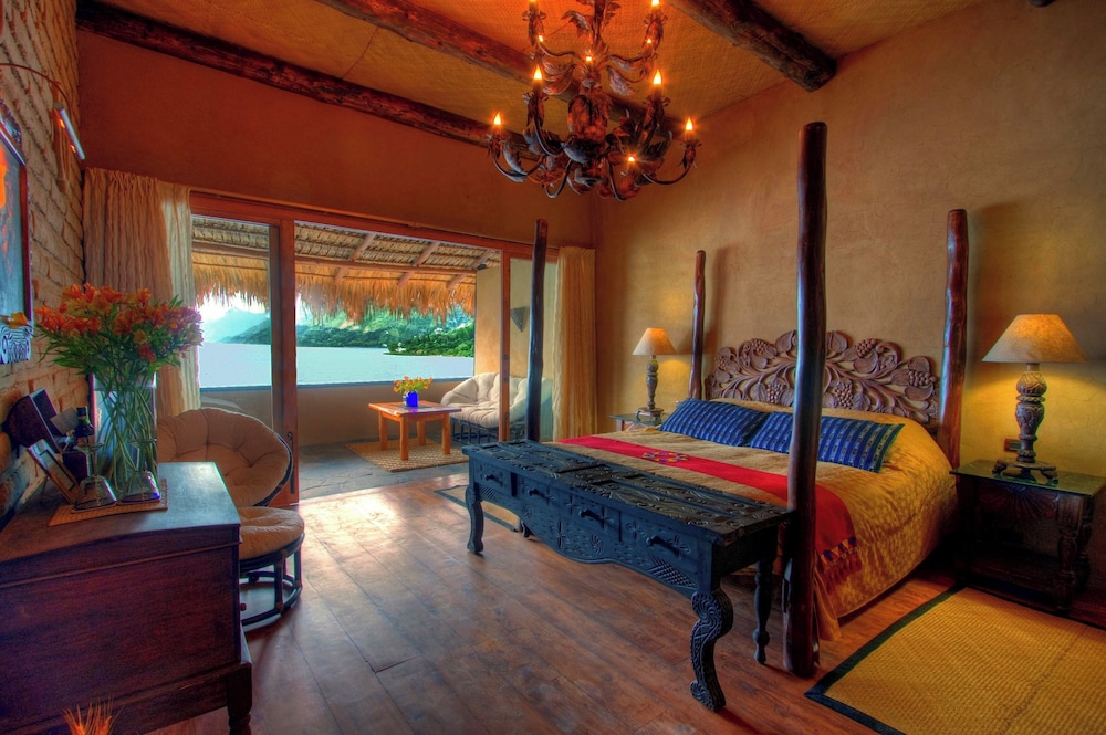 Luxury Suite, Lake View photo 1