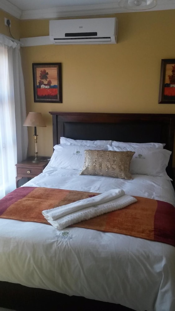 Standard Double Room, 1 Double Bed photo 2