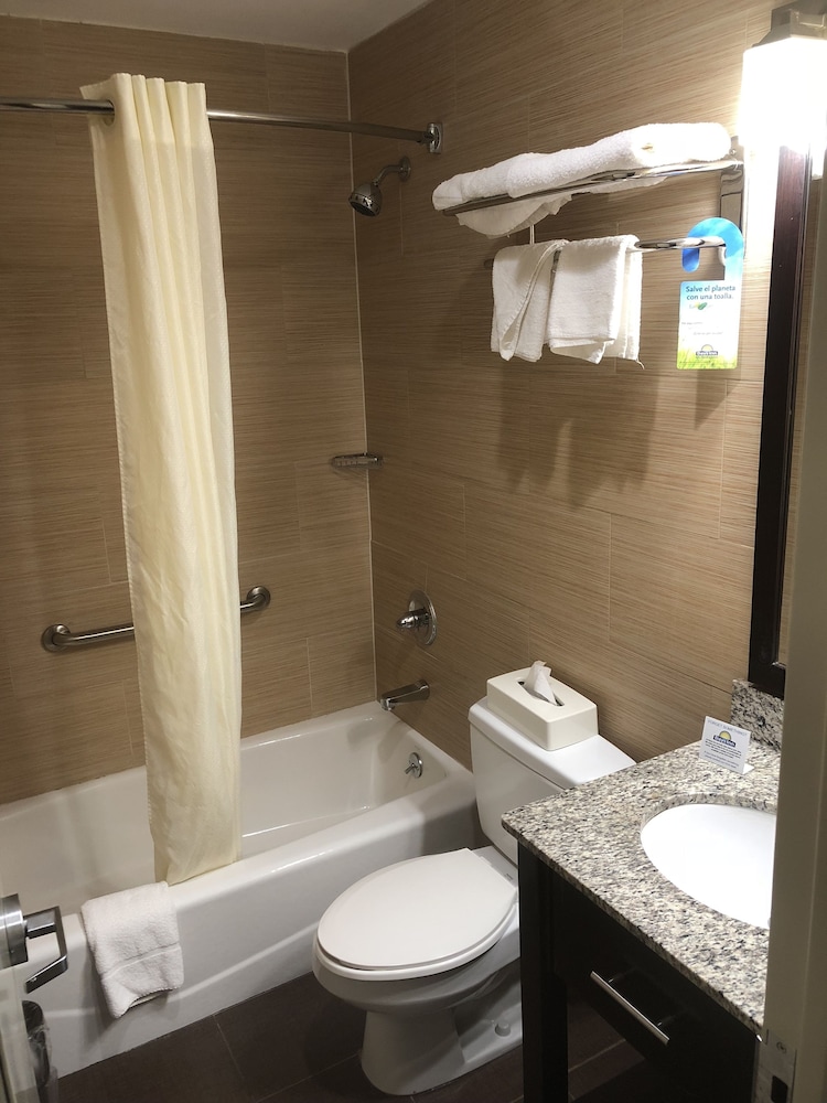 Days Inn by Wyndham Brooklyn Borough Park, Foto 2