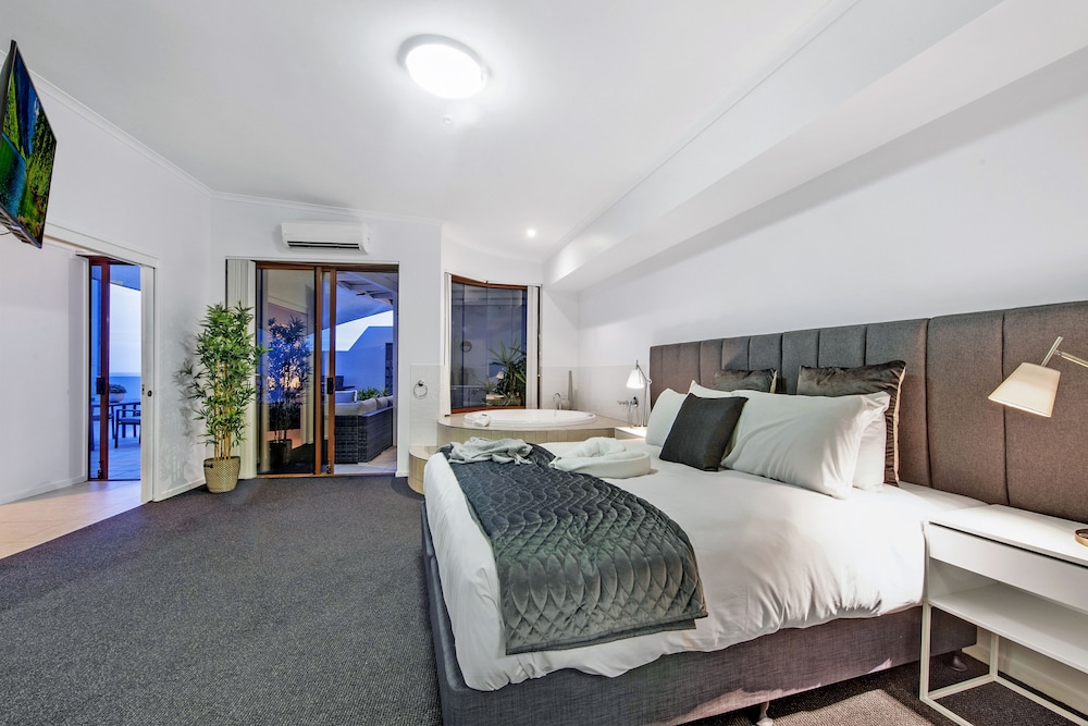 Penthouse Apartment photo 1
