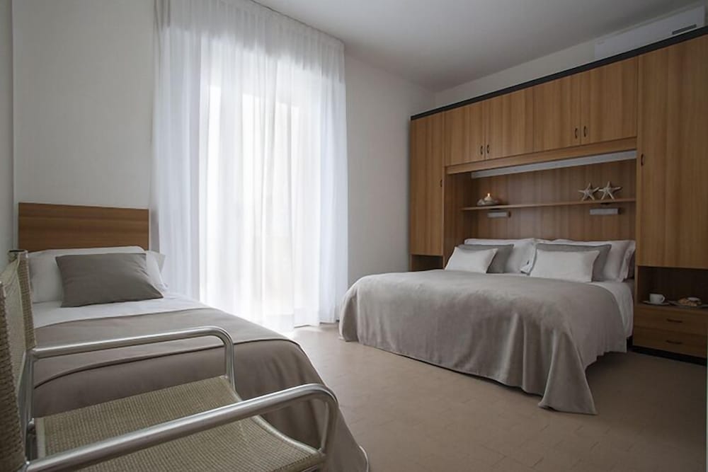 Classic Triple Room