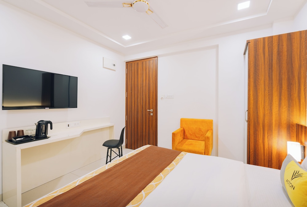 Deluxe Room - Photo 7