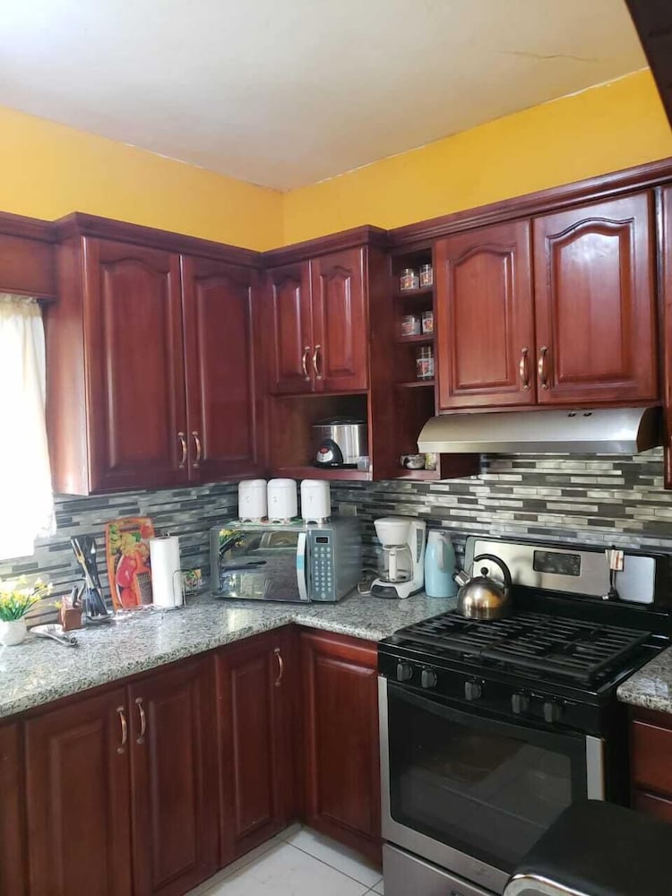 House, 2 Bedrooms, Non Smoking, Kitchen photo 2