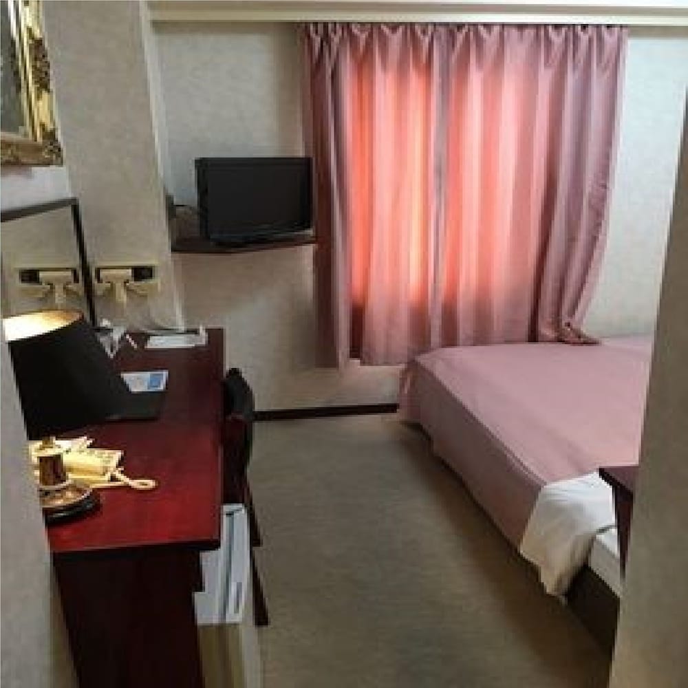 Standard Double Room, Smoking photo 2