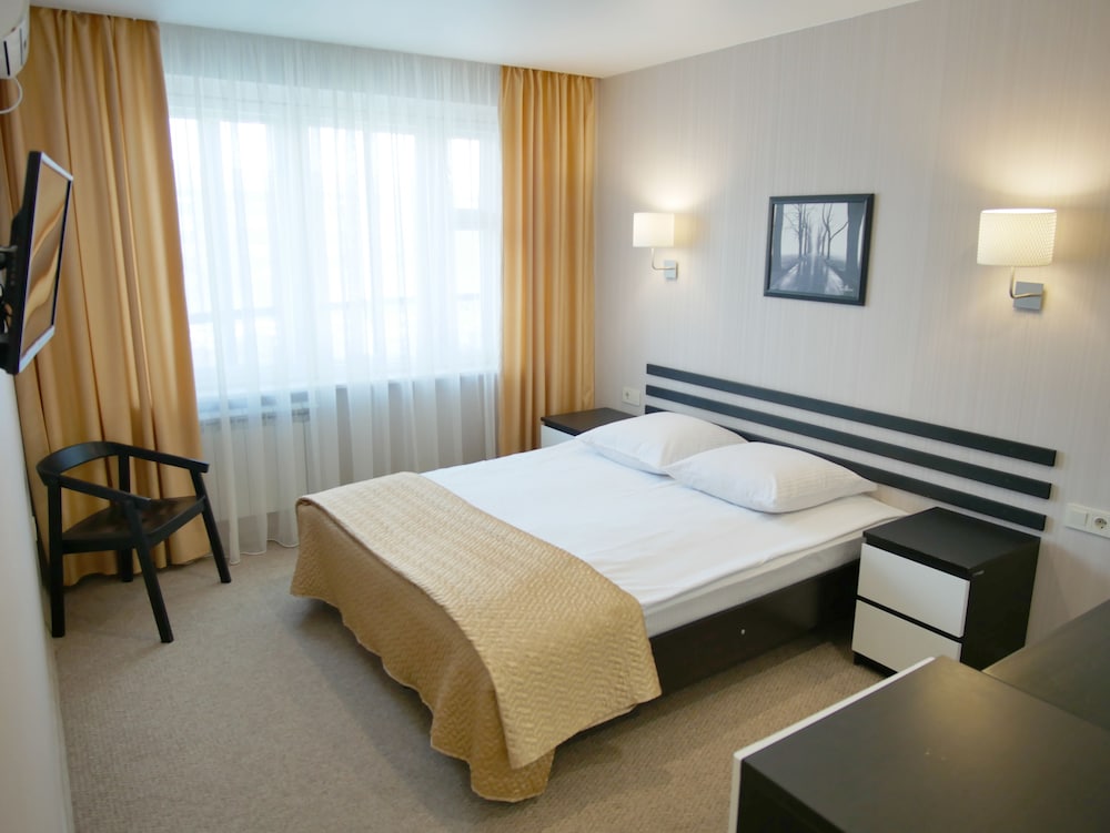 Economy Double Room photo 3