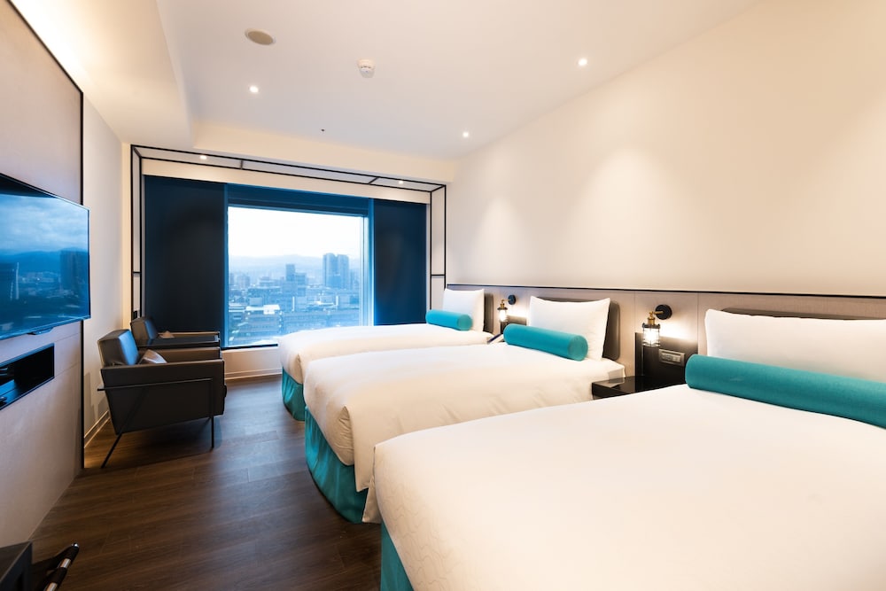 Family Room, 3 Twin Beds - Photo 1