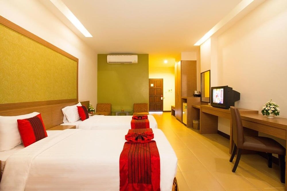 Superior Double or Twin Room - Photo 7