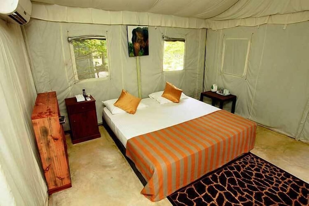 River Lodge photo 3