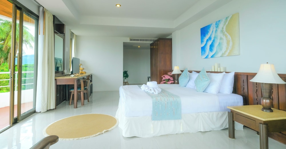 Deluxe Seaview - Photo 11