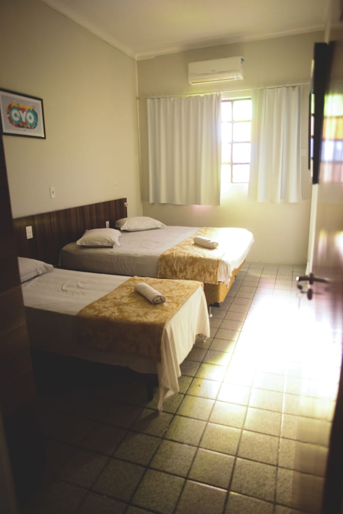 Triple Room, Multiple Beds