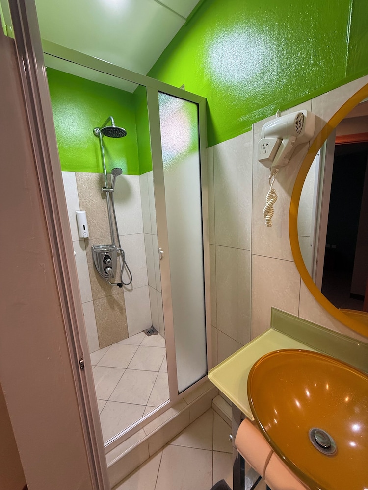 Standard Room - Photo 4