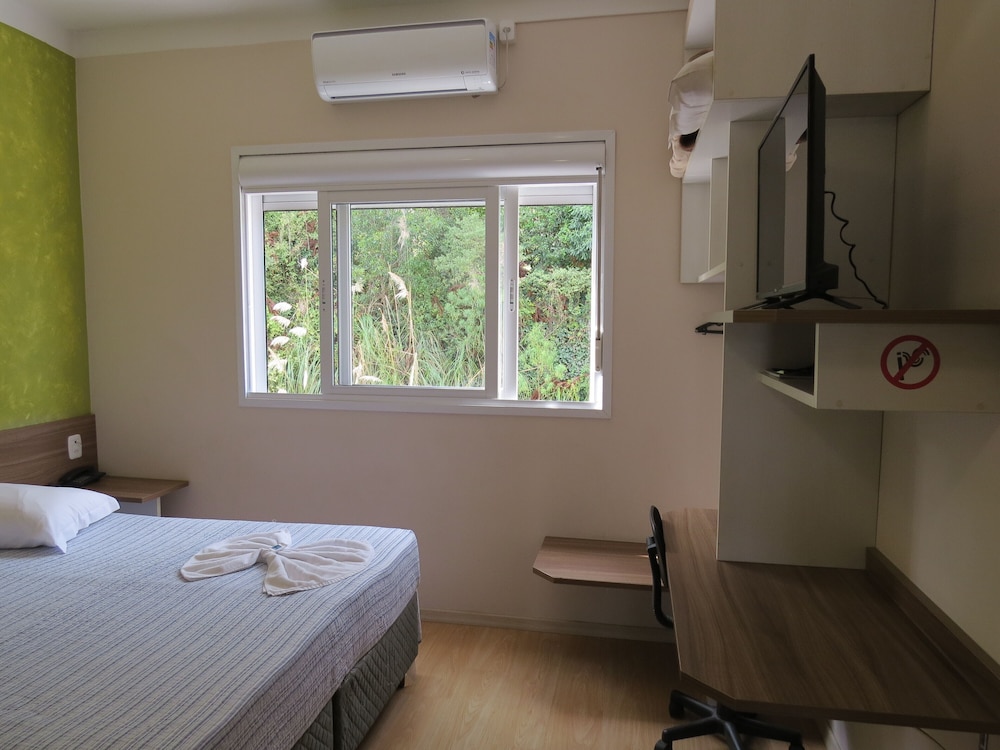 Superior Double or Twin Room photo 3