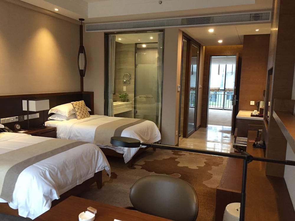 Superior Twin Room, Garden View photo 2