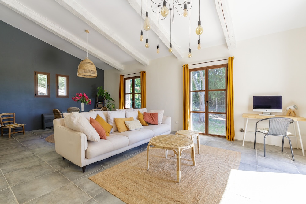 Family House, Ensuite, Vineyard View