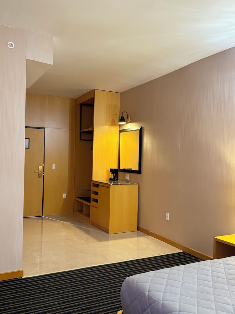 Luxury Single Room - Photo 4
