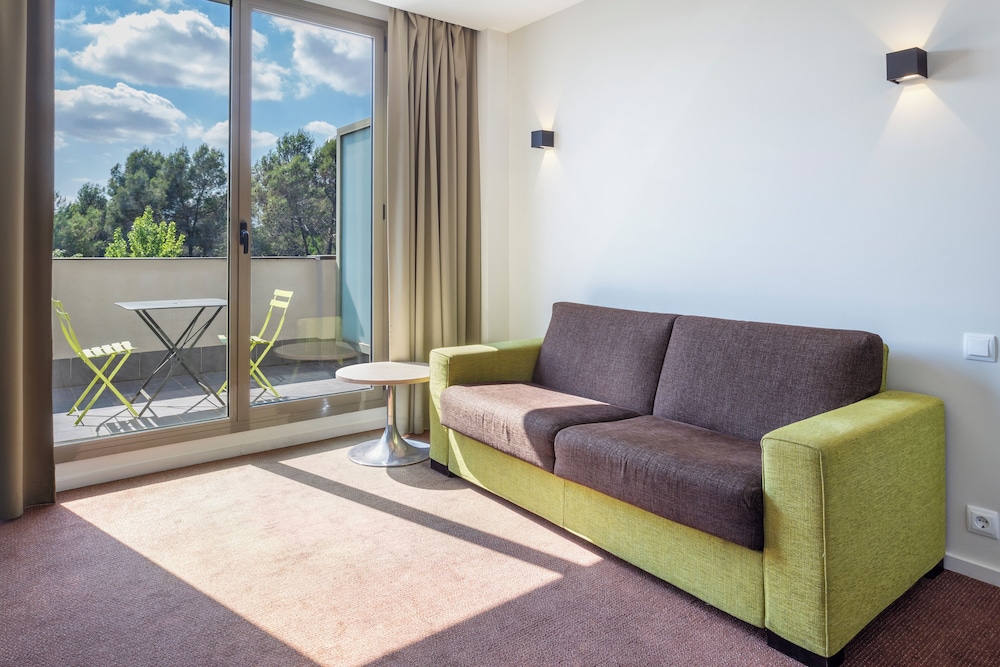 Junior Suite, Garden View - Photo 4
