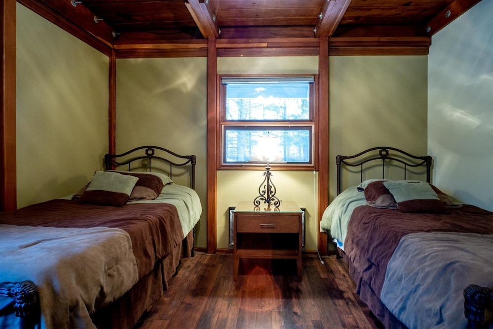 House (Valley View Lodge) photo 1