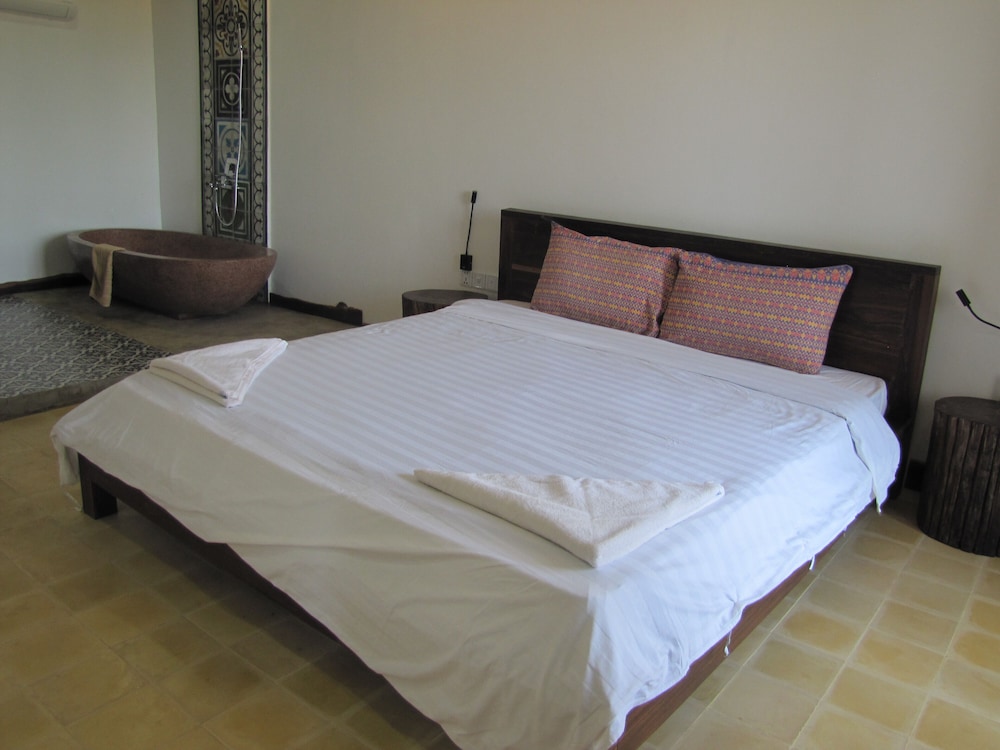 Apartment - Photo 2