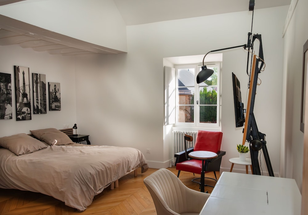 Double or Twin Room - Photo 1