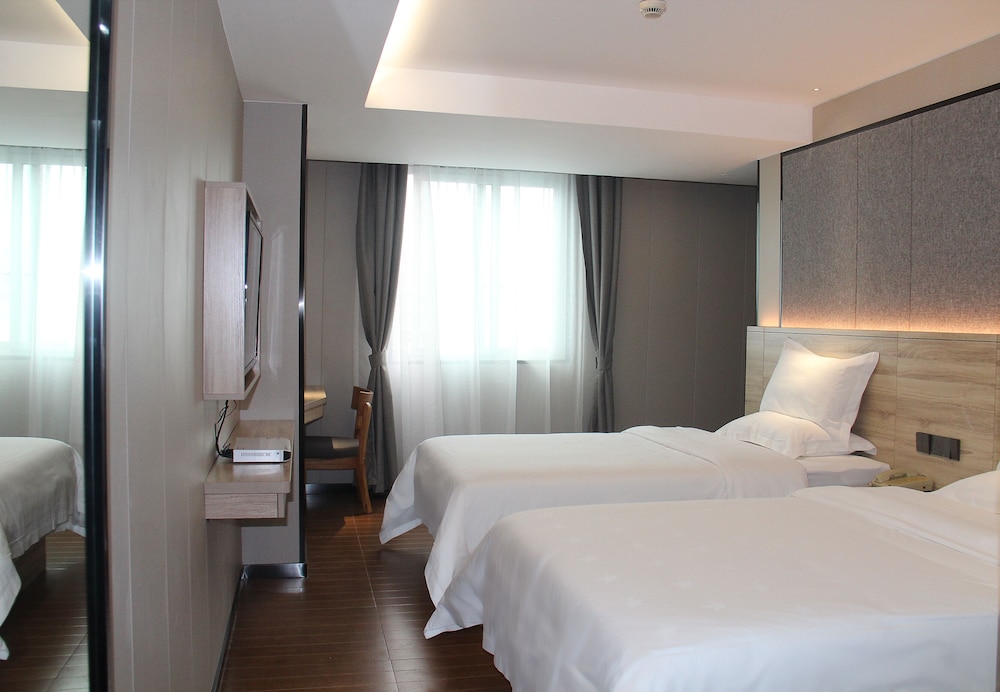 Classic Twin Room