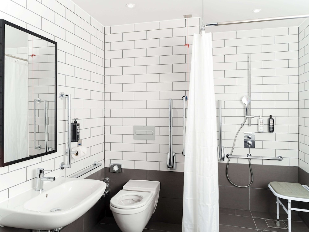 Standard Double Room, Ensuite - Photo 4