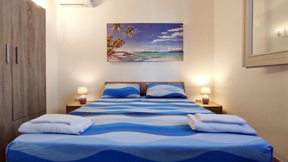 Villa photo 1