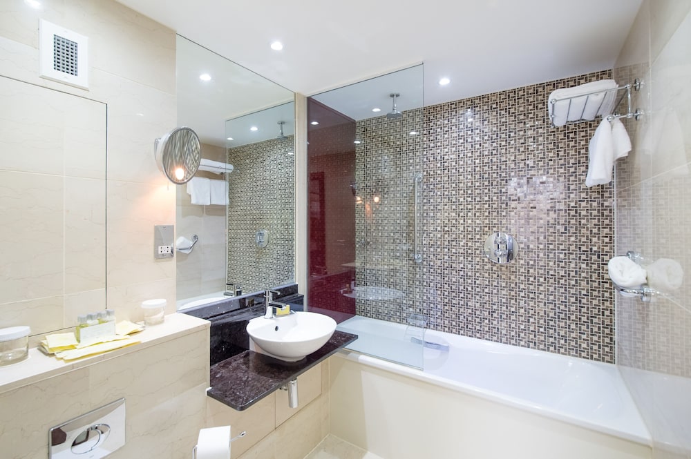 Junior Suite, 1 Queen Bed (Duplex, Living Room)