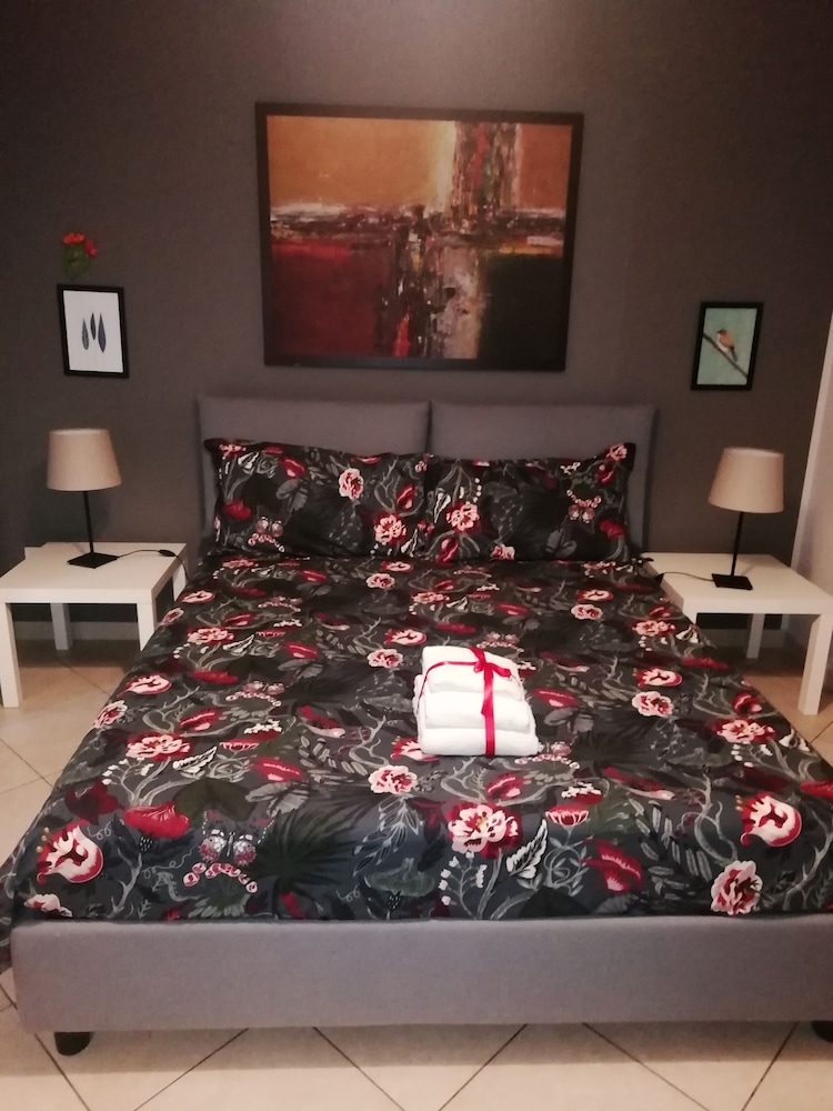 Deluxe Double Room, City View photo 3