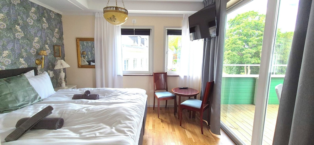 Classic Double Room, Park View photo 1