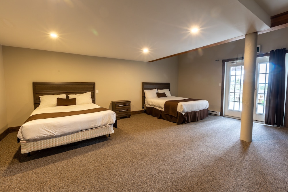 Room, Multiple Beds, Non Smoking photo 3