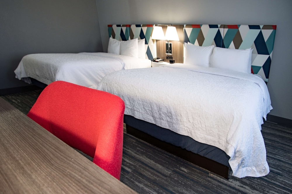 Room, 2 Queen Beds, Non Smoking - Photo 3