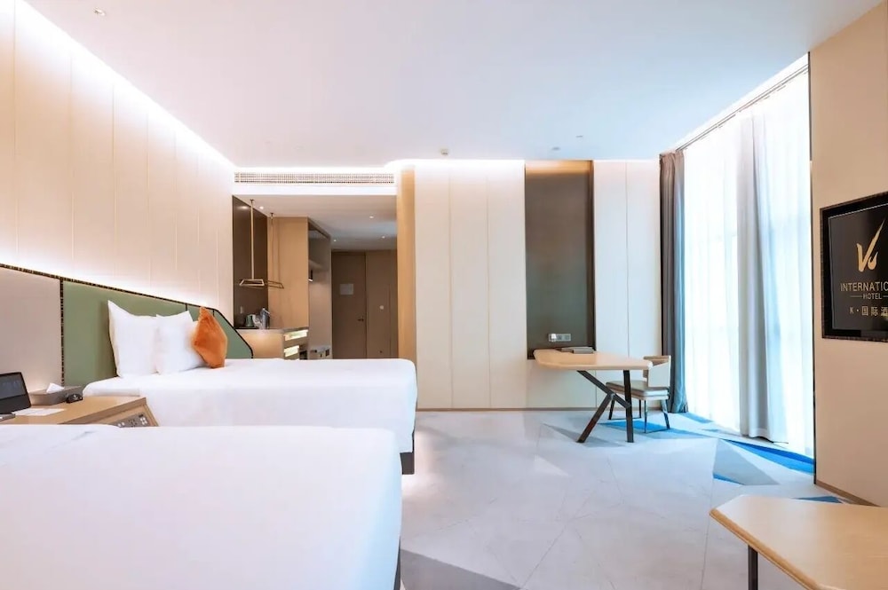 Elite Twin Room