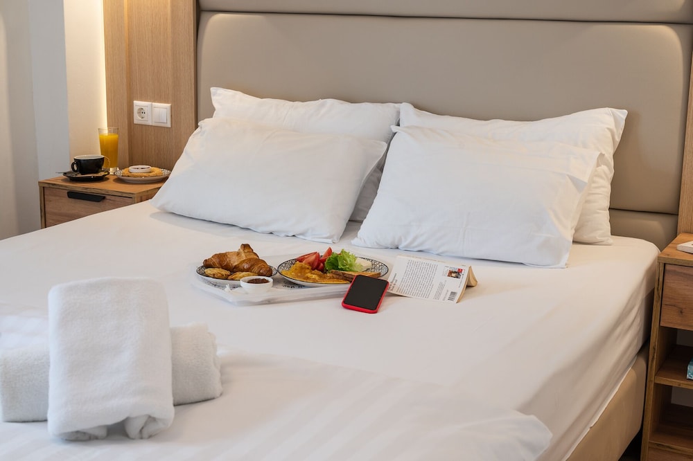 Comfort Double Room, City View photo 2