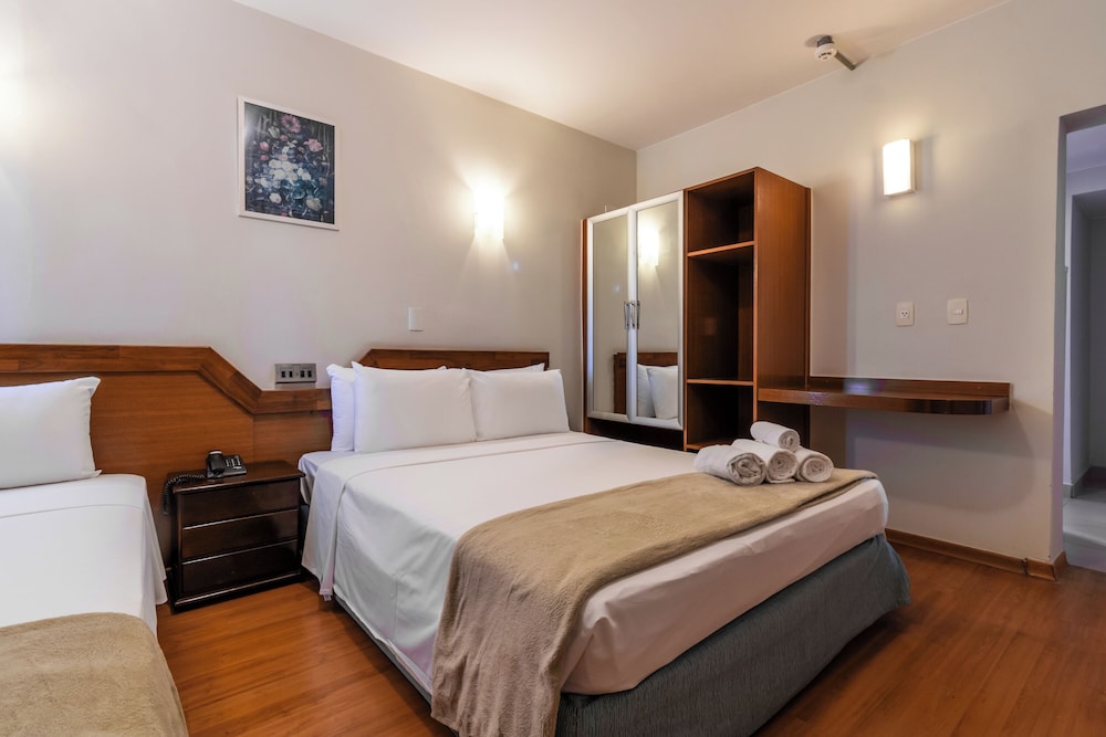 Brasília Tower Hotel by Castelo Itaipava — Superior Triple Room