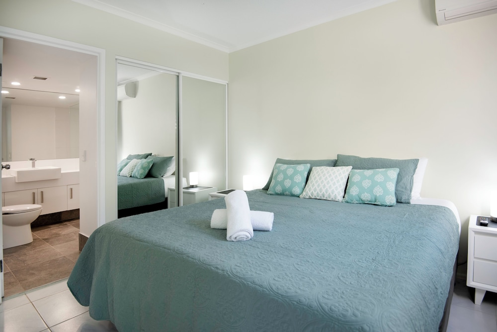 2 Bedroom Superior Apartment