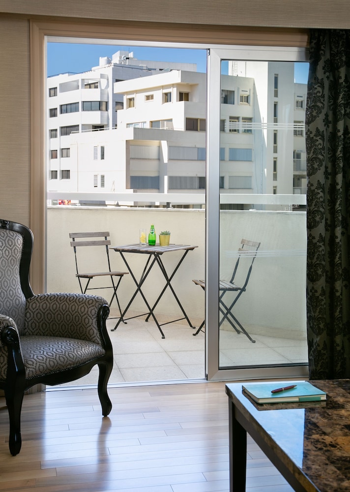 Executive Single Room