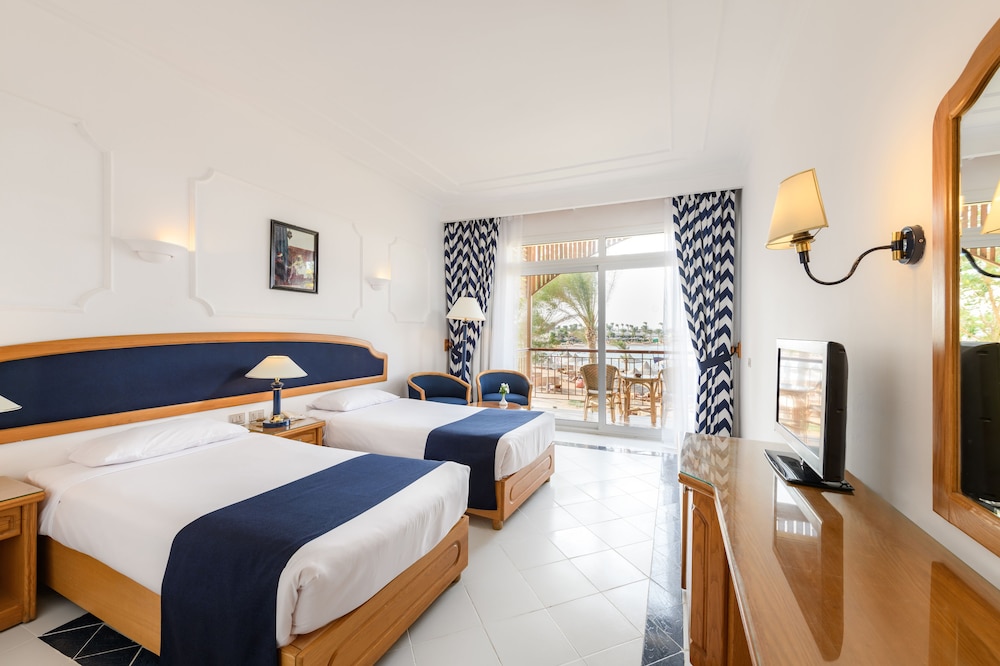 Standard Single Room, Garden View