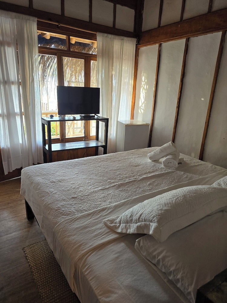Bungalow - Photo 2